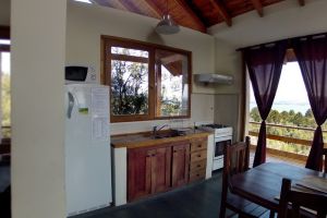 Cocina Cabania Premium - Villa Pehuenia